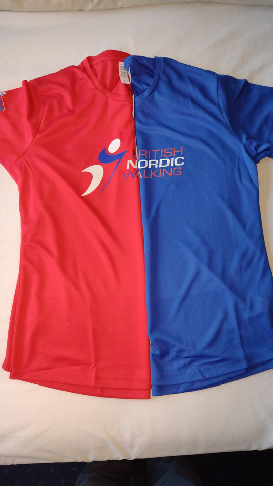 BNW T-shirt (red or blue)